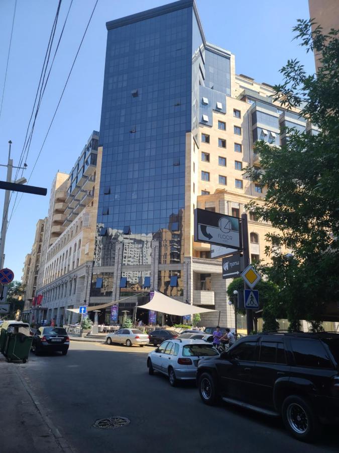 Pride Properties Welcomes You At 17 Buzant St 11-166 Yerevan Armenia Bagian luar foto