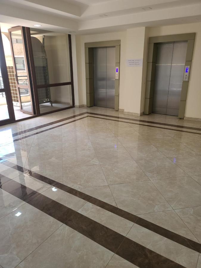 Pride Properties Welcomes You At 17 Buzant St 11-166 Yerevan Armenia Bagian luar foto