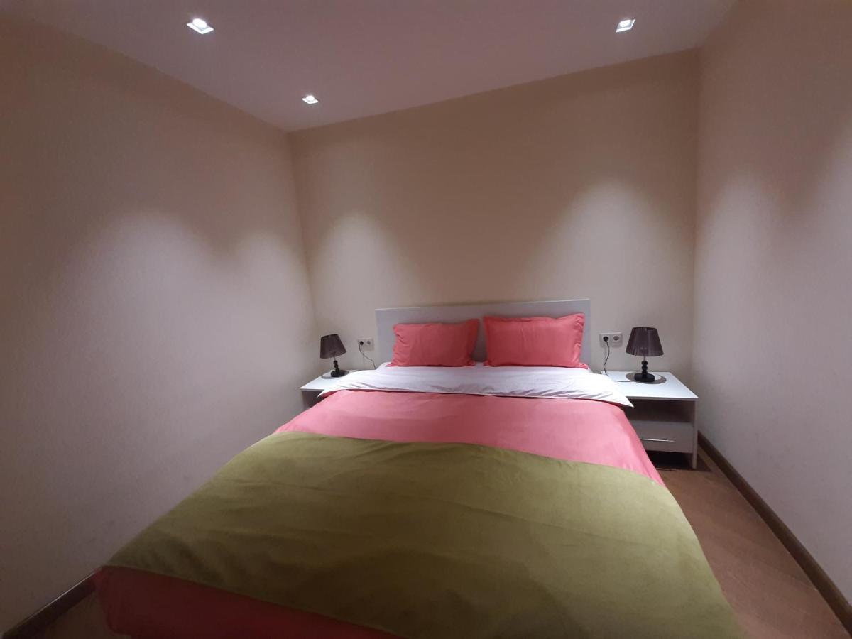 Pride Properties Welcomes You At 17 Buzant St 11-166 Yerevan Armenia Bagian luar foto